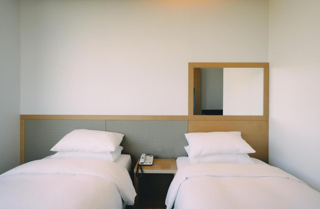 Jeju Poong Gyung Hotel Согвіпо Екстер'єр фото